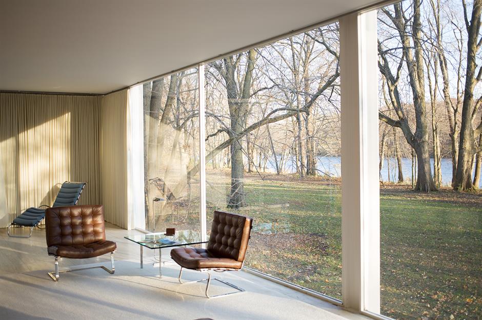 Glasshouse retreat venue, natural light, executive meeting