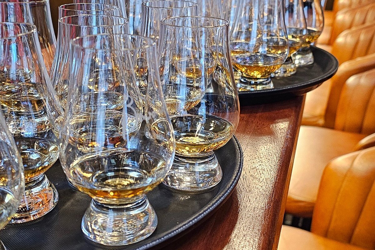 The Tasting Cellar - 2b44dff6-9c7b-4e0e-944c-909408ca2232.jpeg