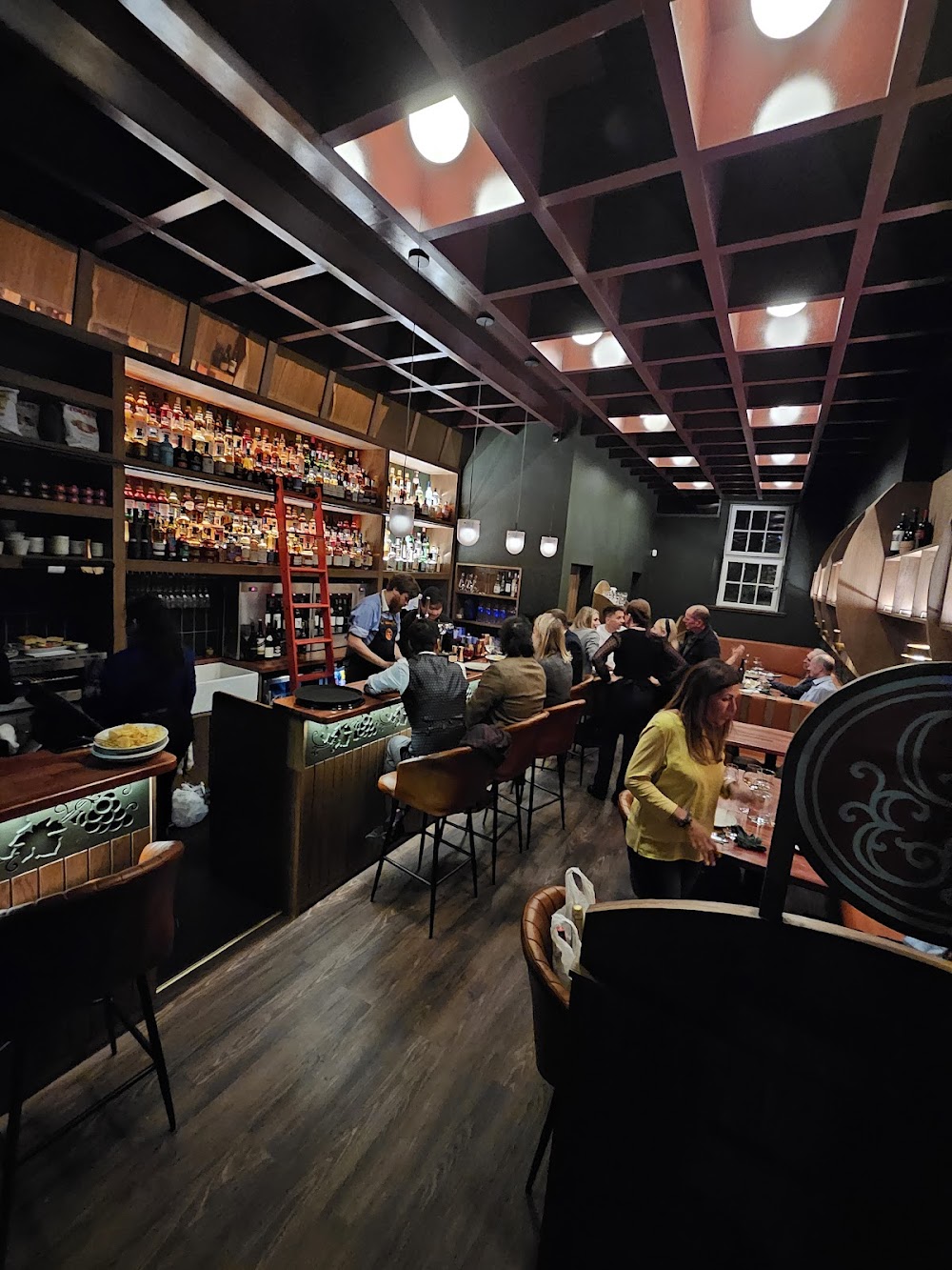 Cask & Vine Tasting Cellar - premium bar, cocktail reception, private dining