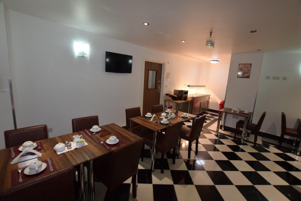 Lucky 8 Hotel dining room, private meeting space, breakout area