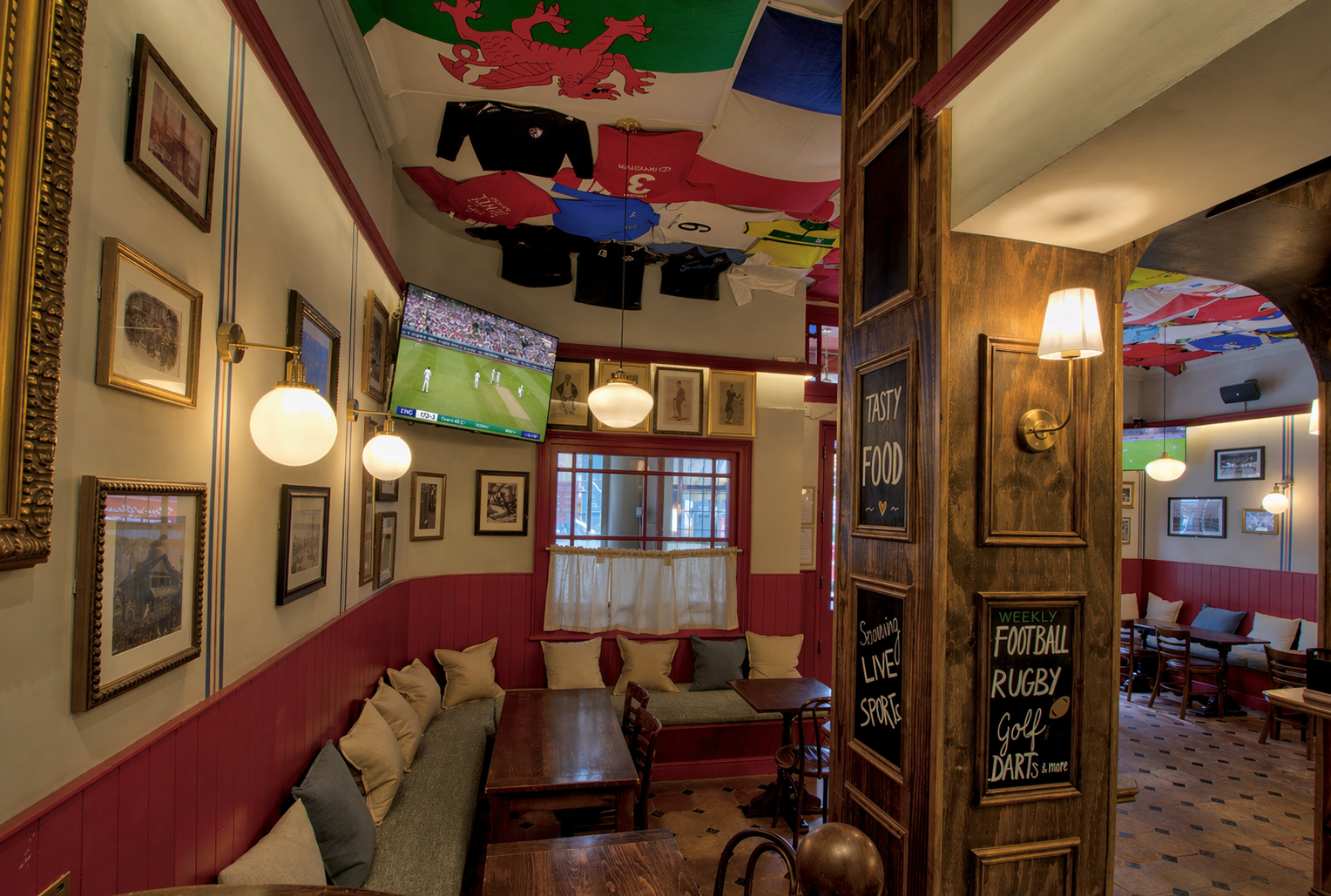 The Bull & Egret - image 4