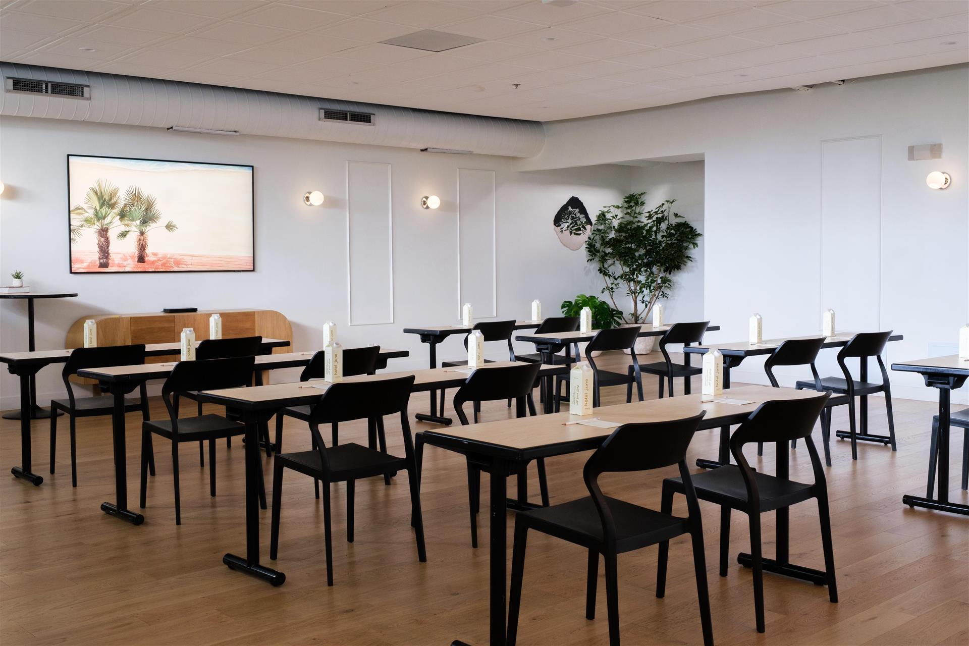 Hotel June West LA - image 2