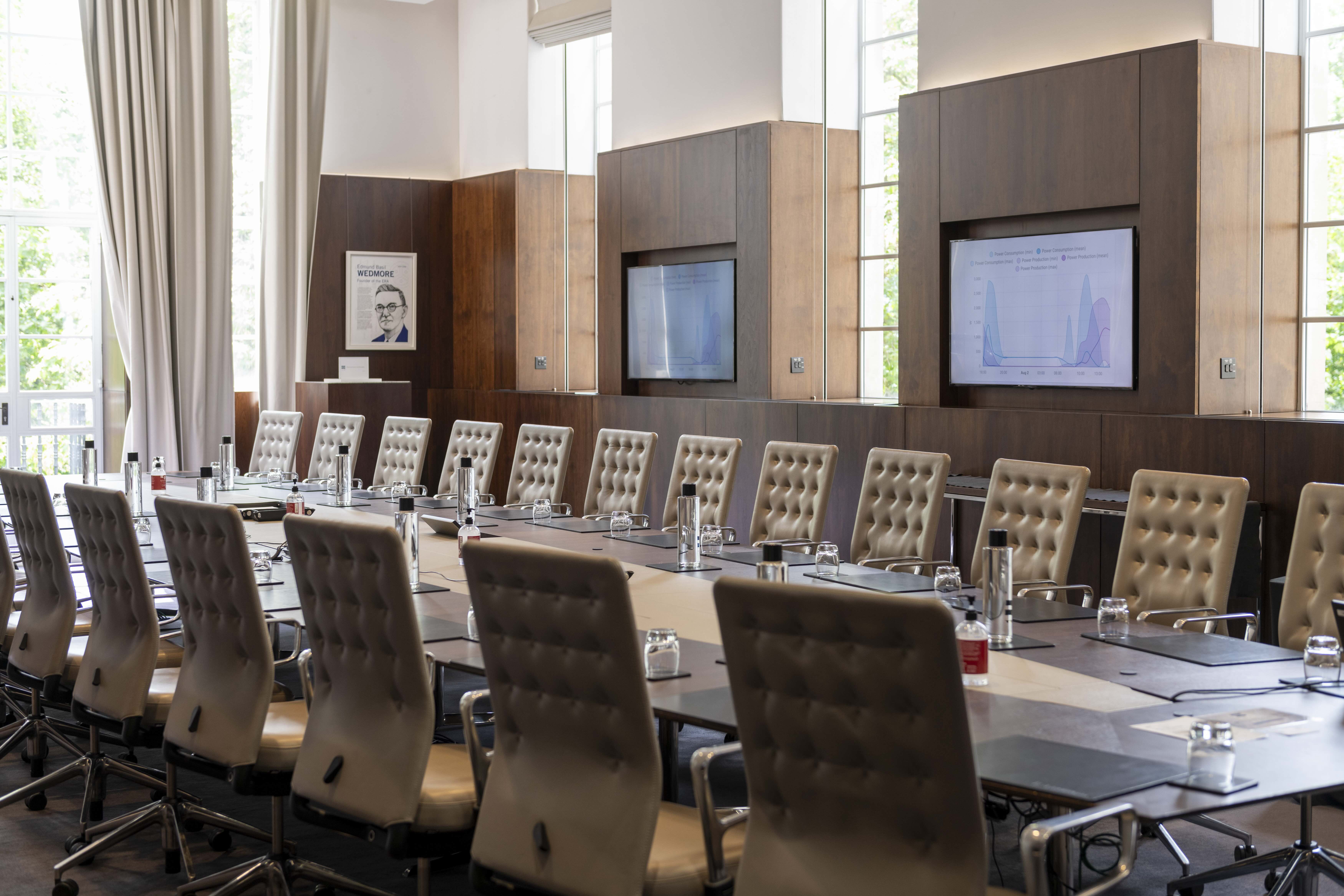 Elegant London boardroom event space