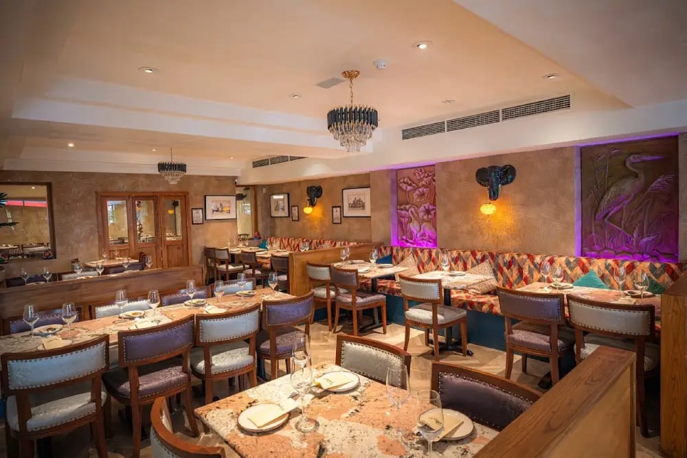 Hawksmoor Guildhall - image 3