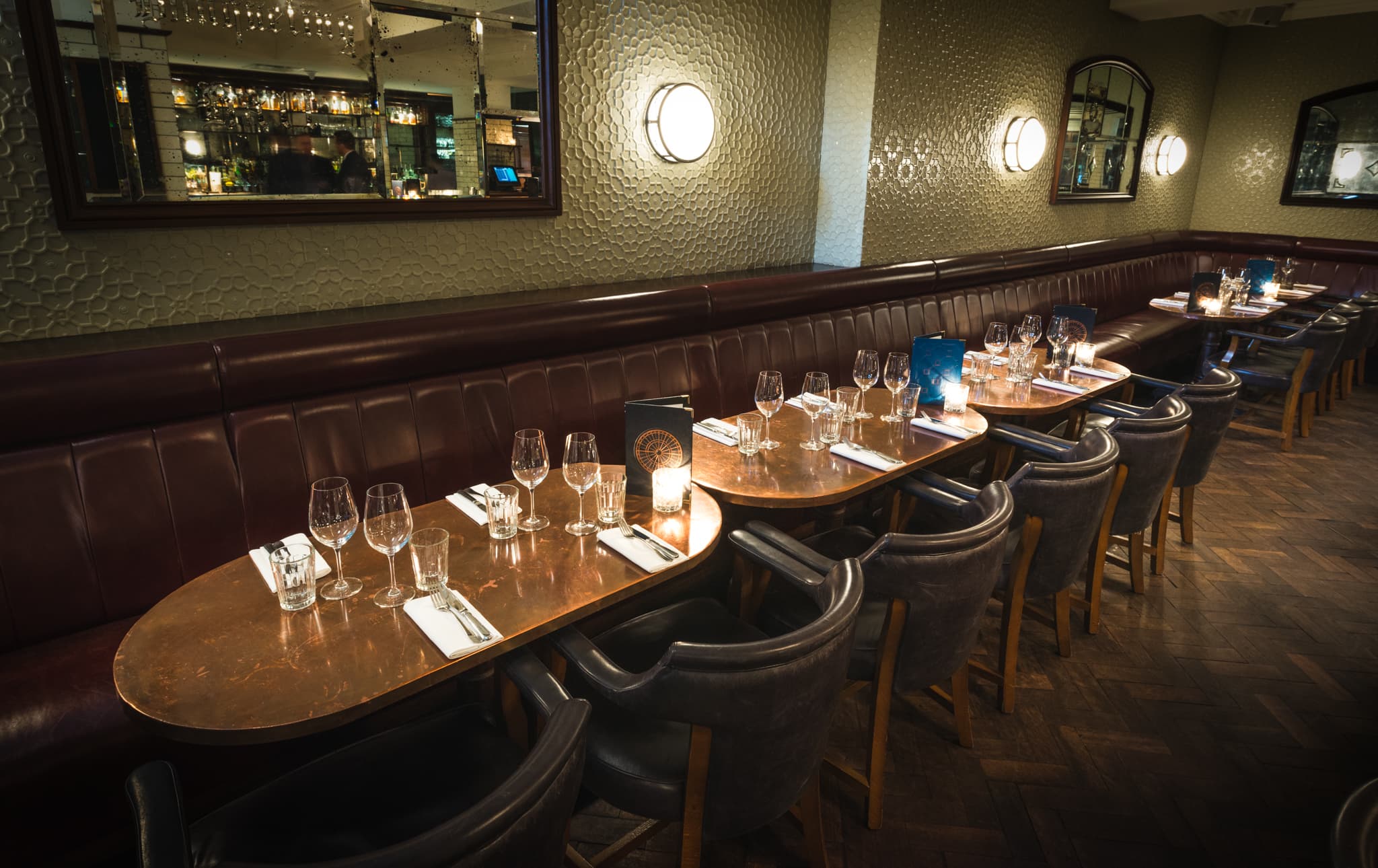 Hawksmoor Guildhall - image 3