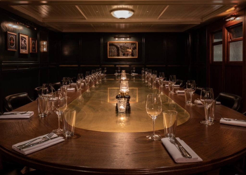 Hawksmoor Guildhall - image 5