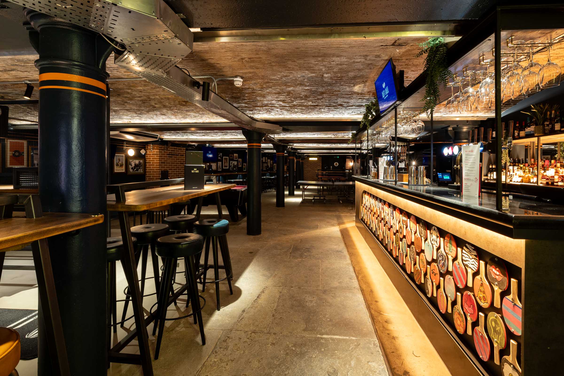 Bat & Ball Covent Garden - image 6