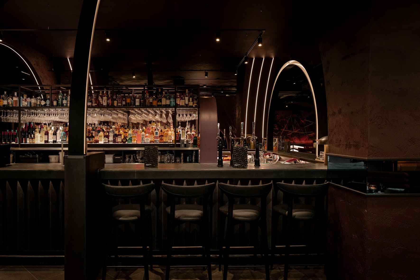 The Alchemist Victoria - image 5