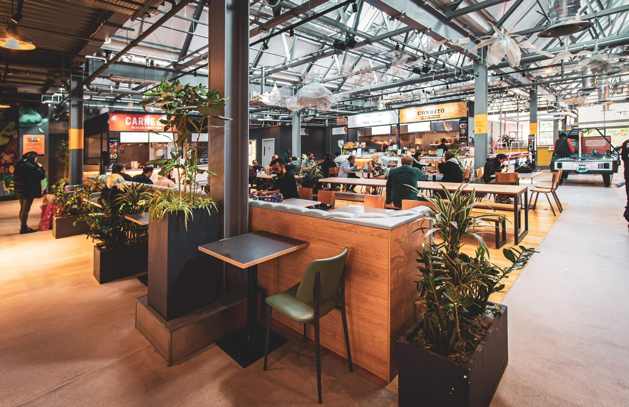 Food Hall @17&Central - image 6
