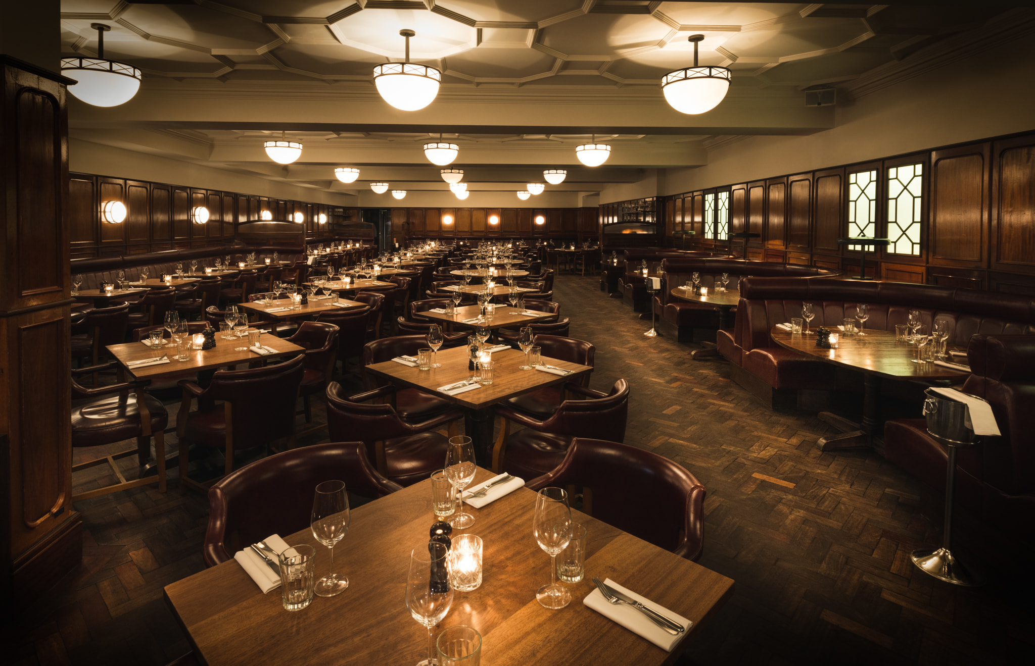 Hawksmoor Guildhall - image 2