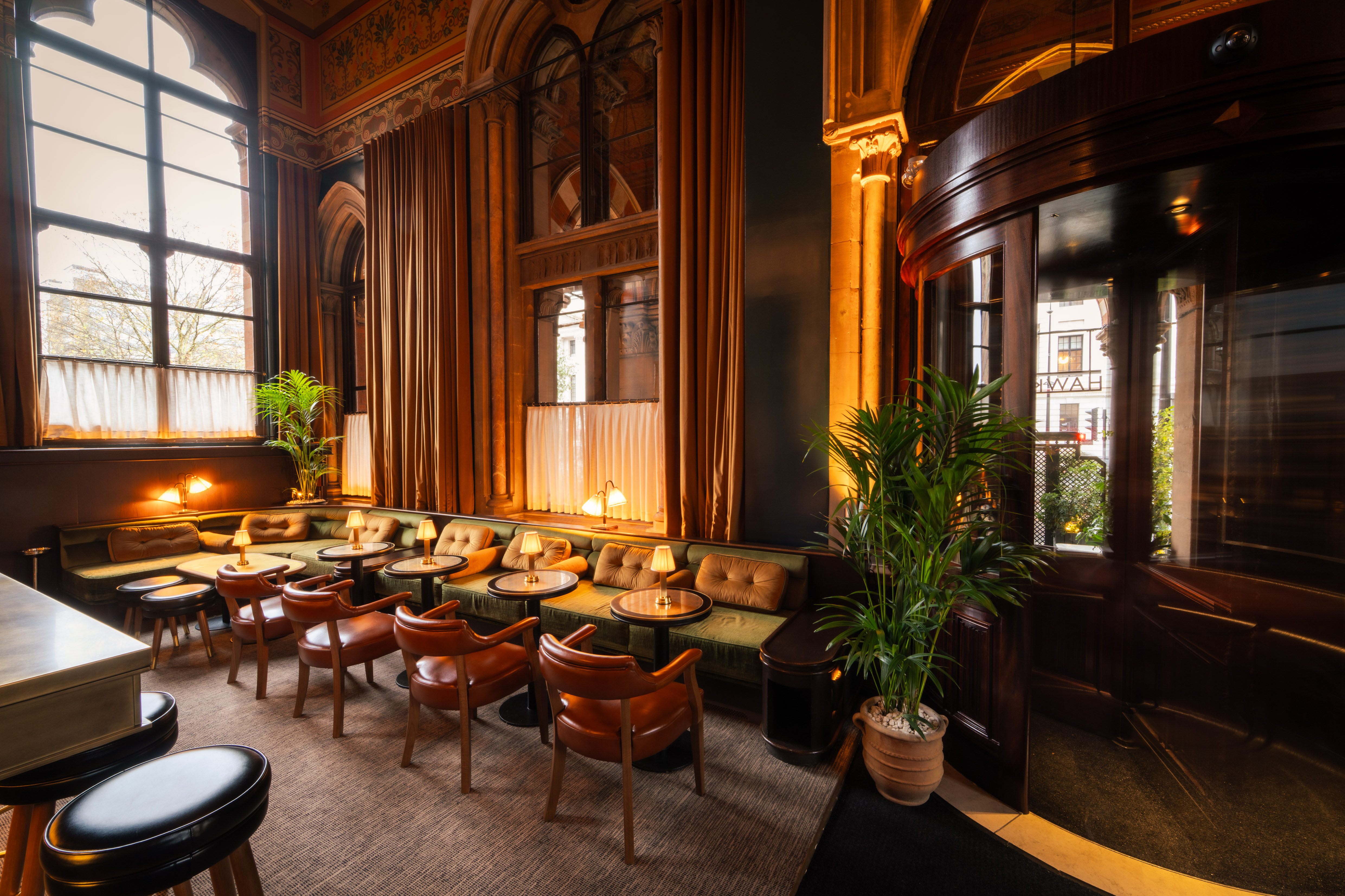 Hawksmoor St Pancras - image 2