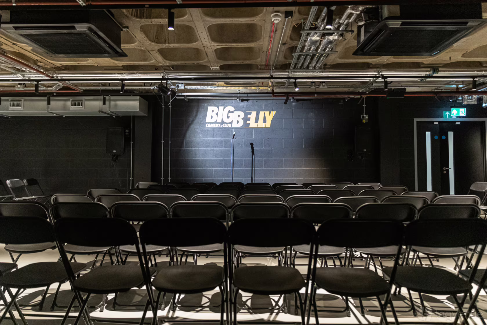 Big Belly Bar and Comedy Club - image 3