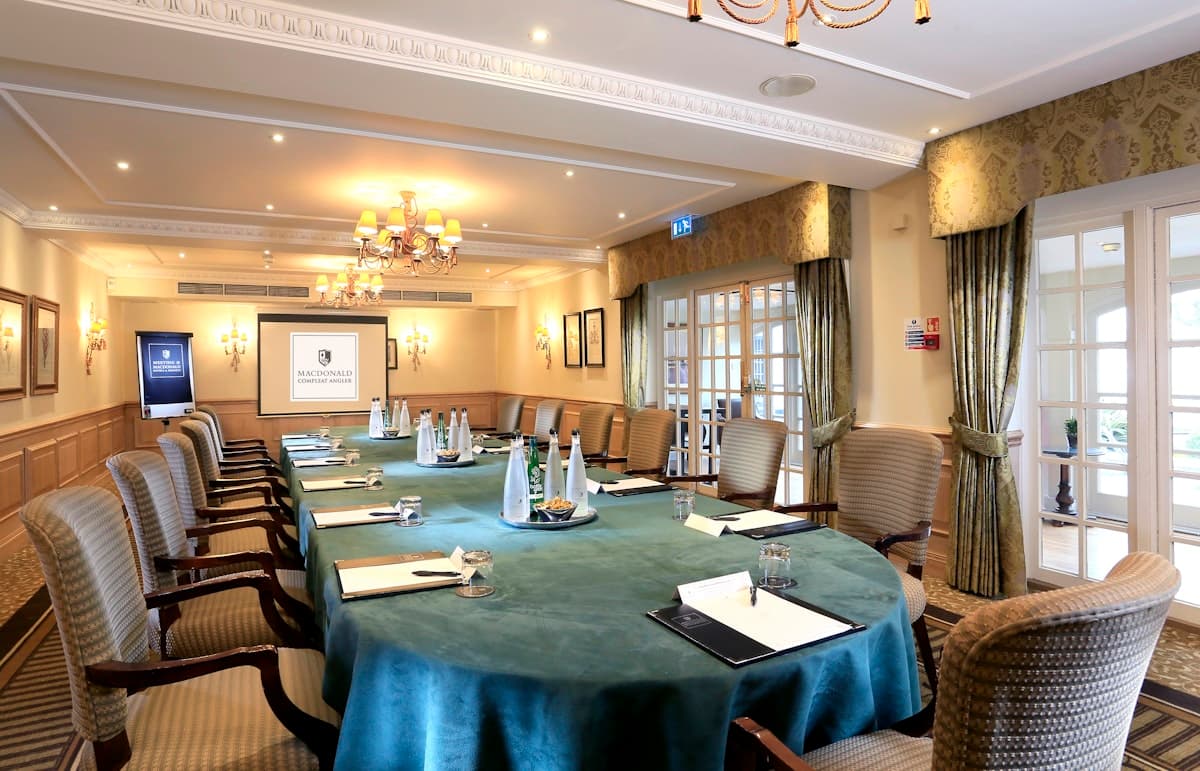 Macdonald Compleat Angler - image 1