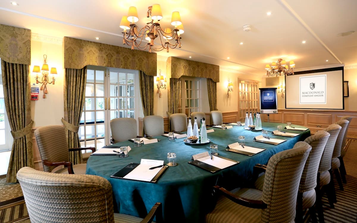 Macdonald Compleat Angler - image 1