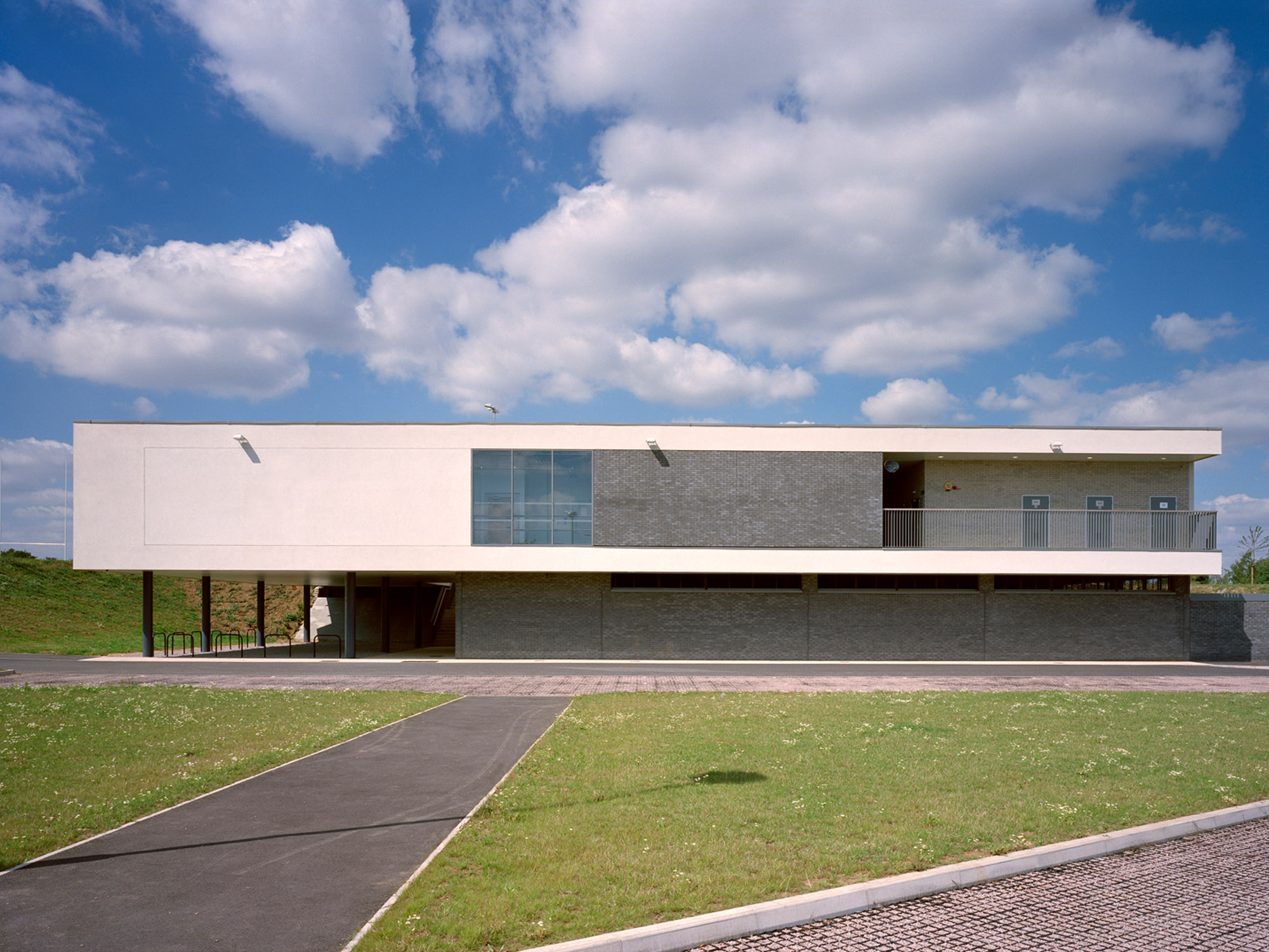 Emerson Valley Sports Pavilion - image 1