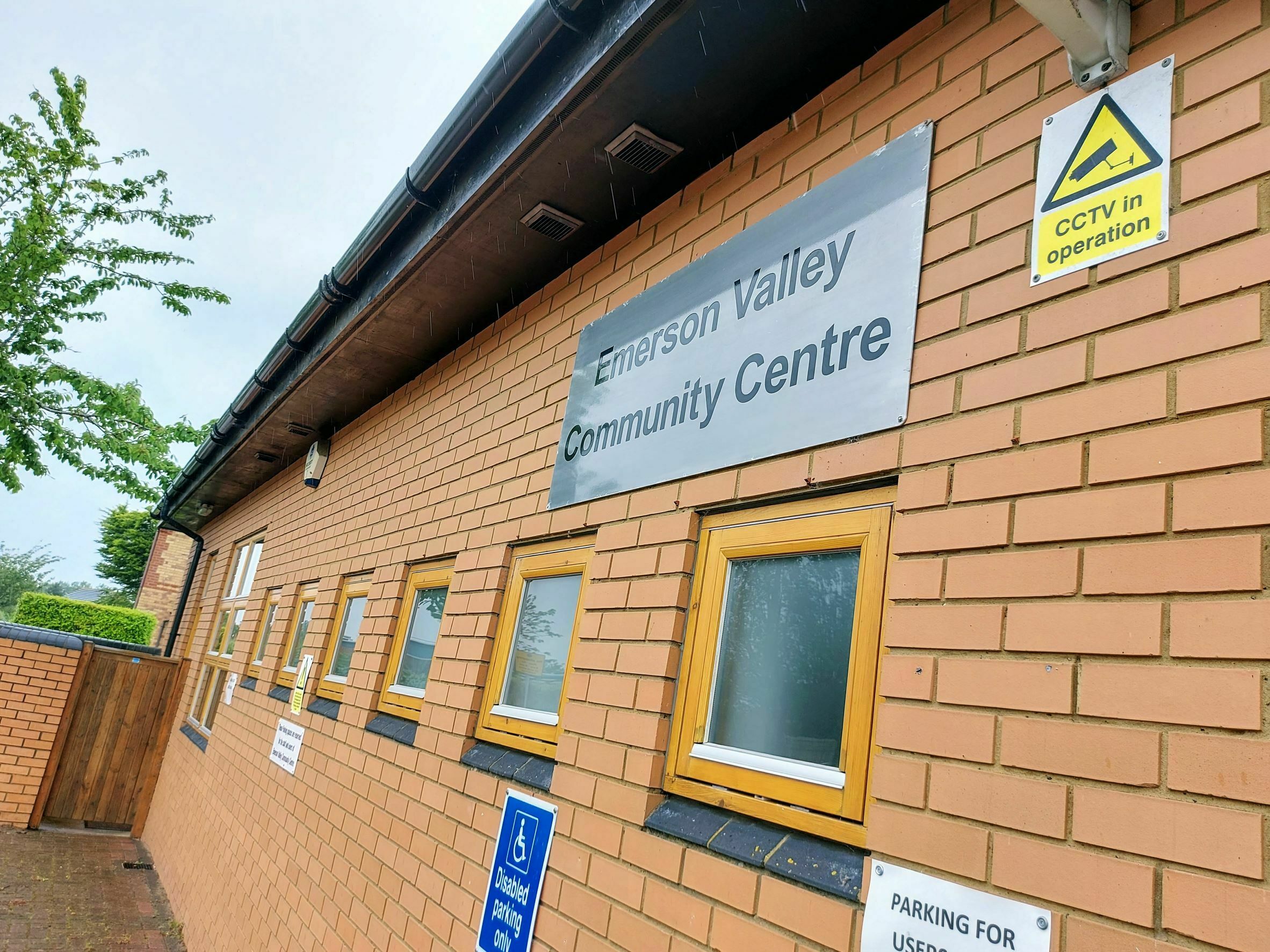Emerson Valley Sports Pavilion - image 3