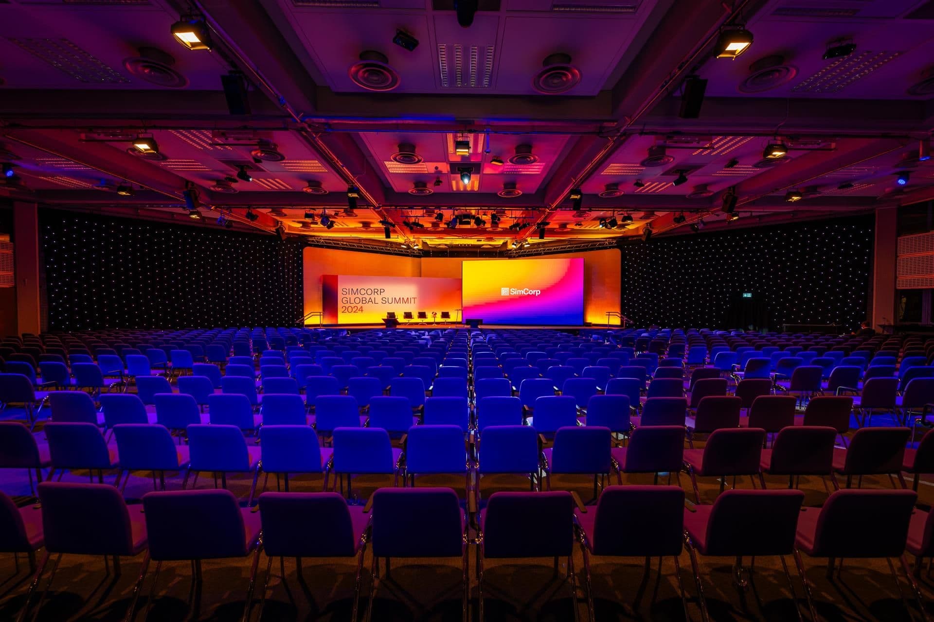 Queen Elizabeth II Centre - image 5
