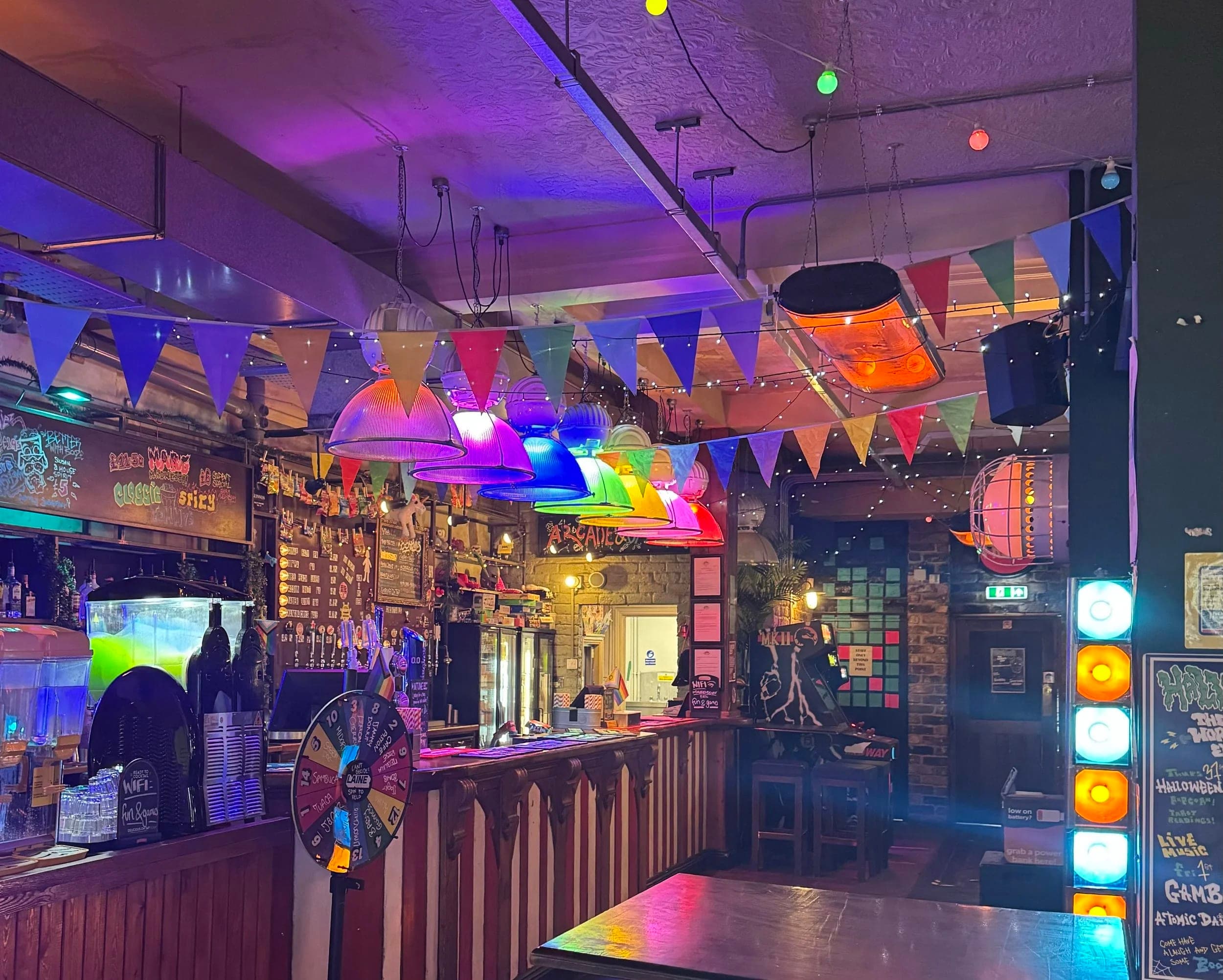 Worlds End Pub - image 1