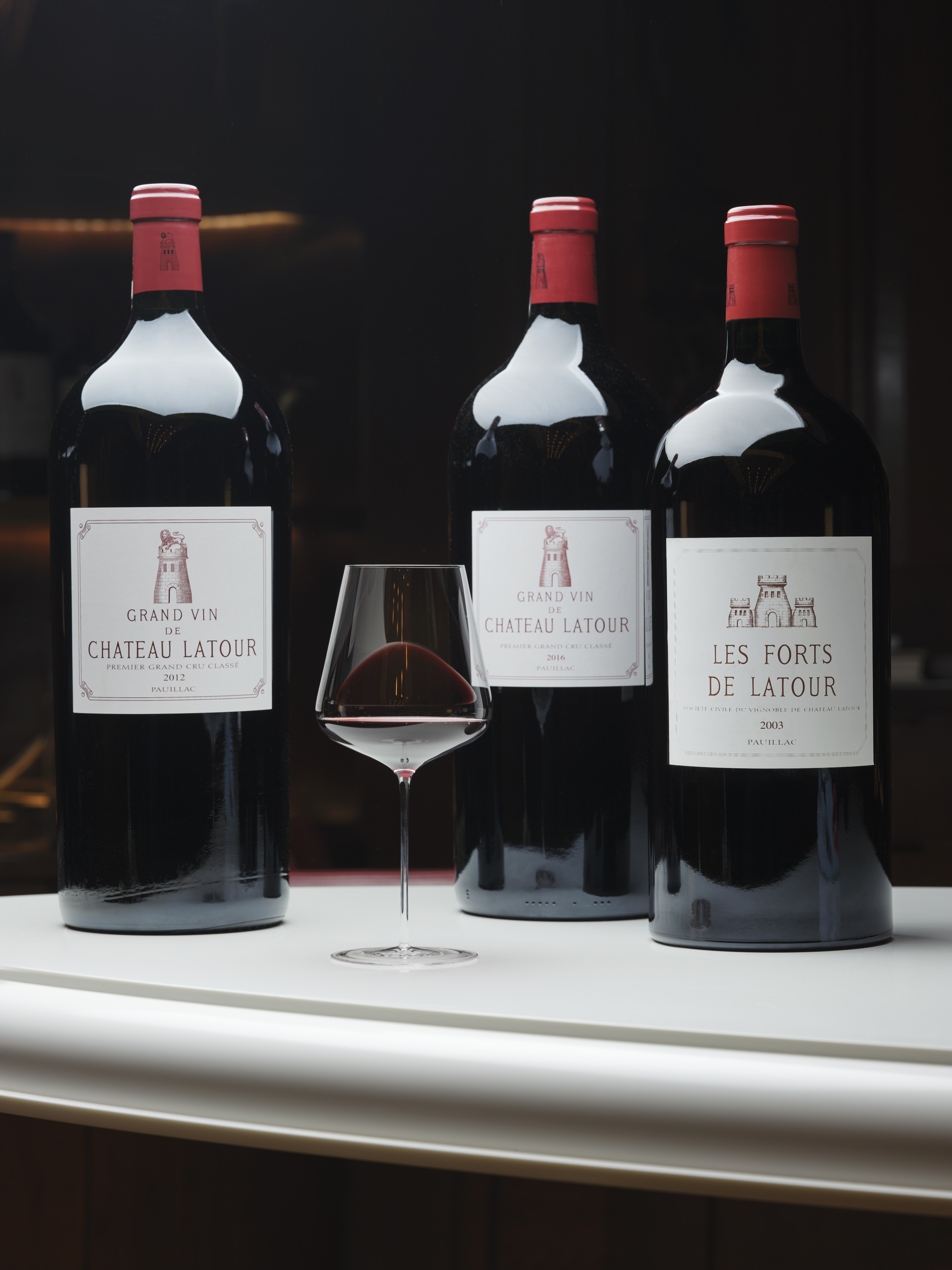 Ten Trinity Square - image 2