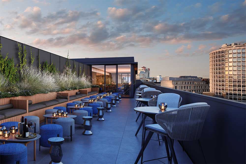 AMANO Rooftop Bar - image 5