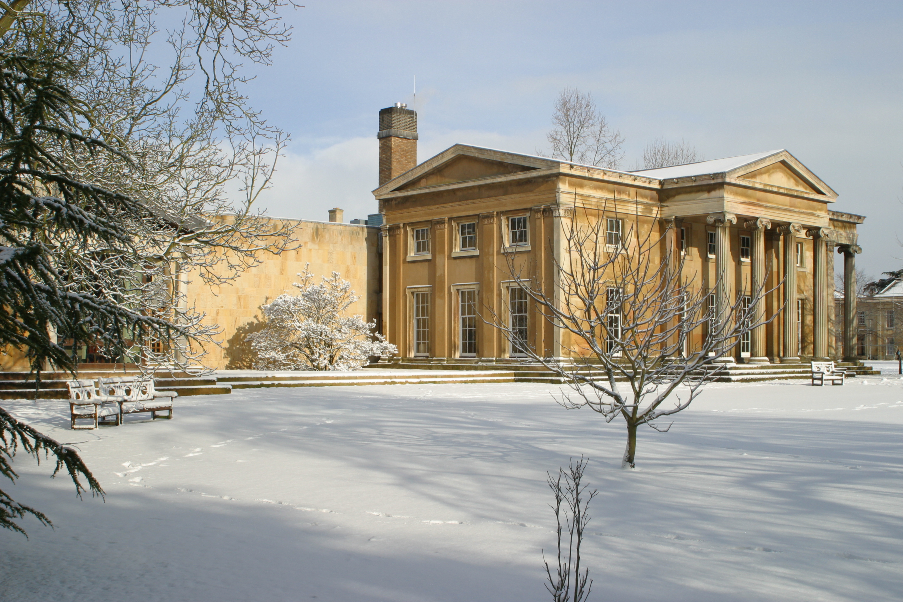 Fellows' Garden at Downing College: historic winter wedding and luxury retreat venue.