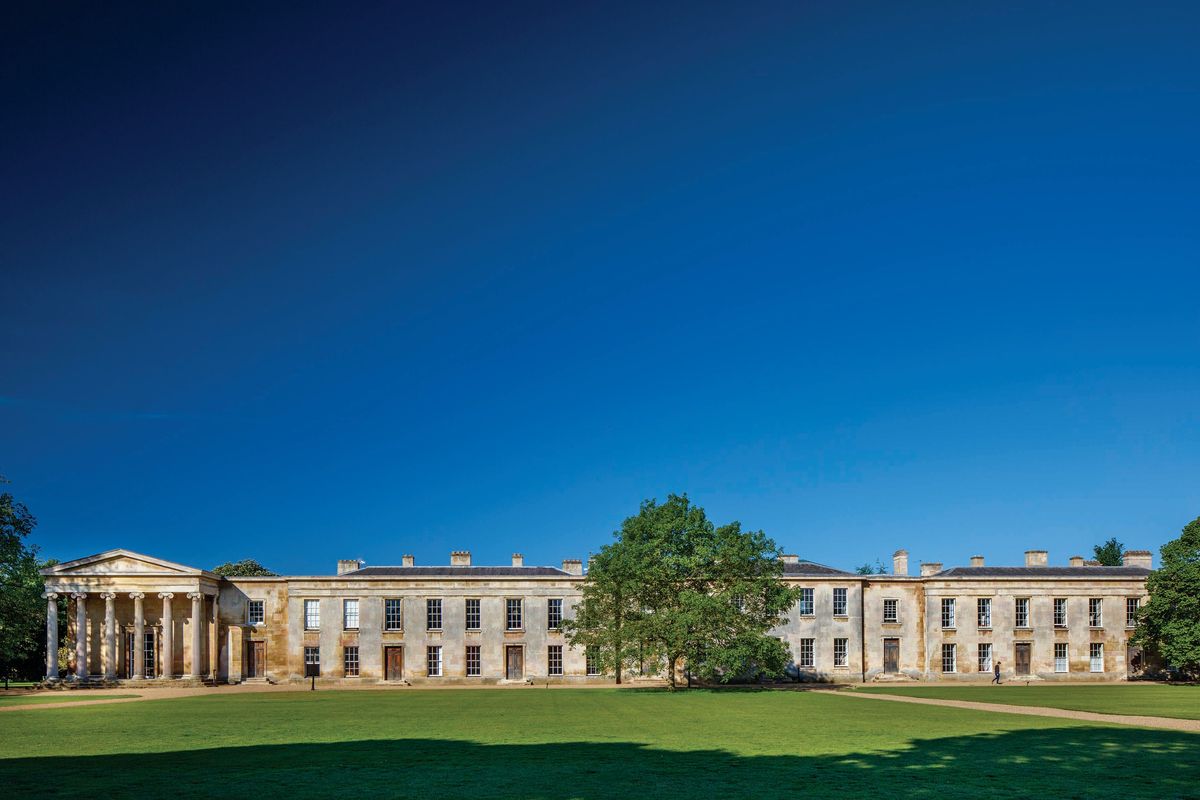 Fellows' Garden Downing College: historic outdoor space for luxury weddings and corporate events.