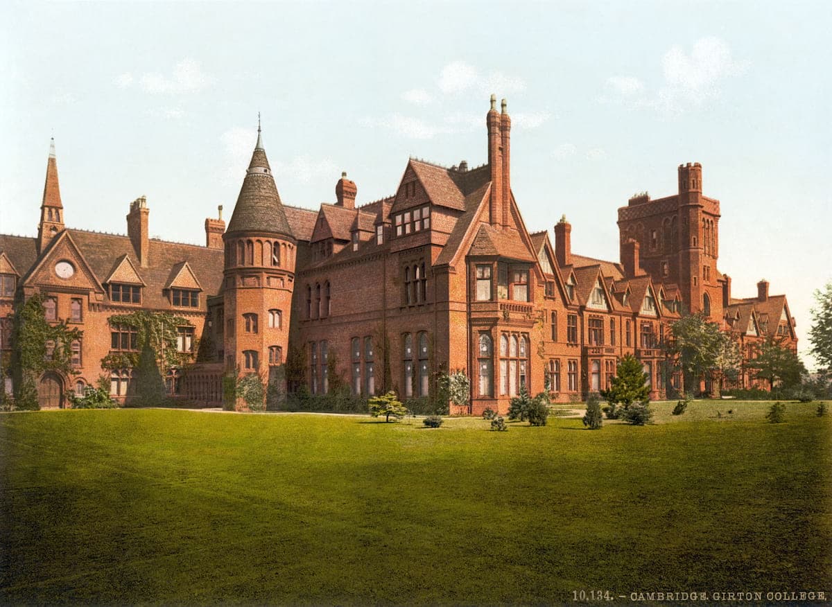 Girton College - image 4