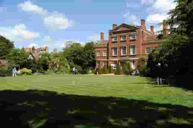 Island Hall