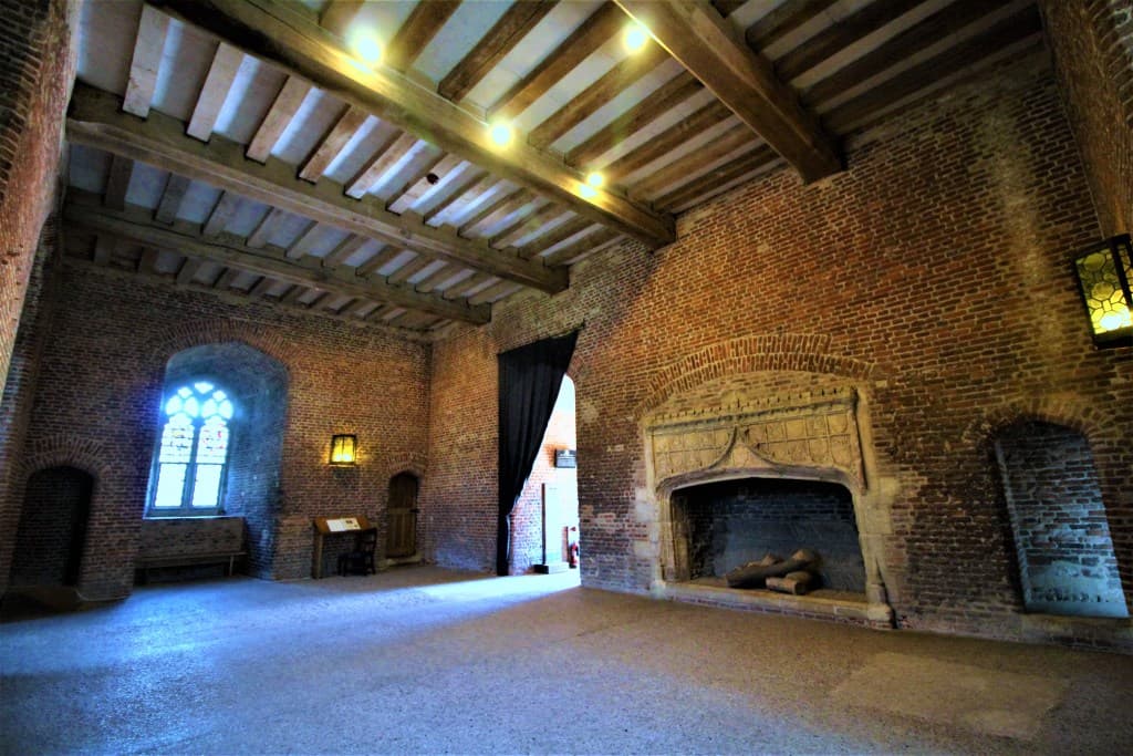 Tattershall Castle - image 2