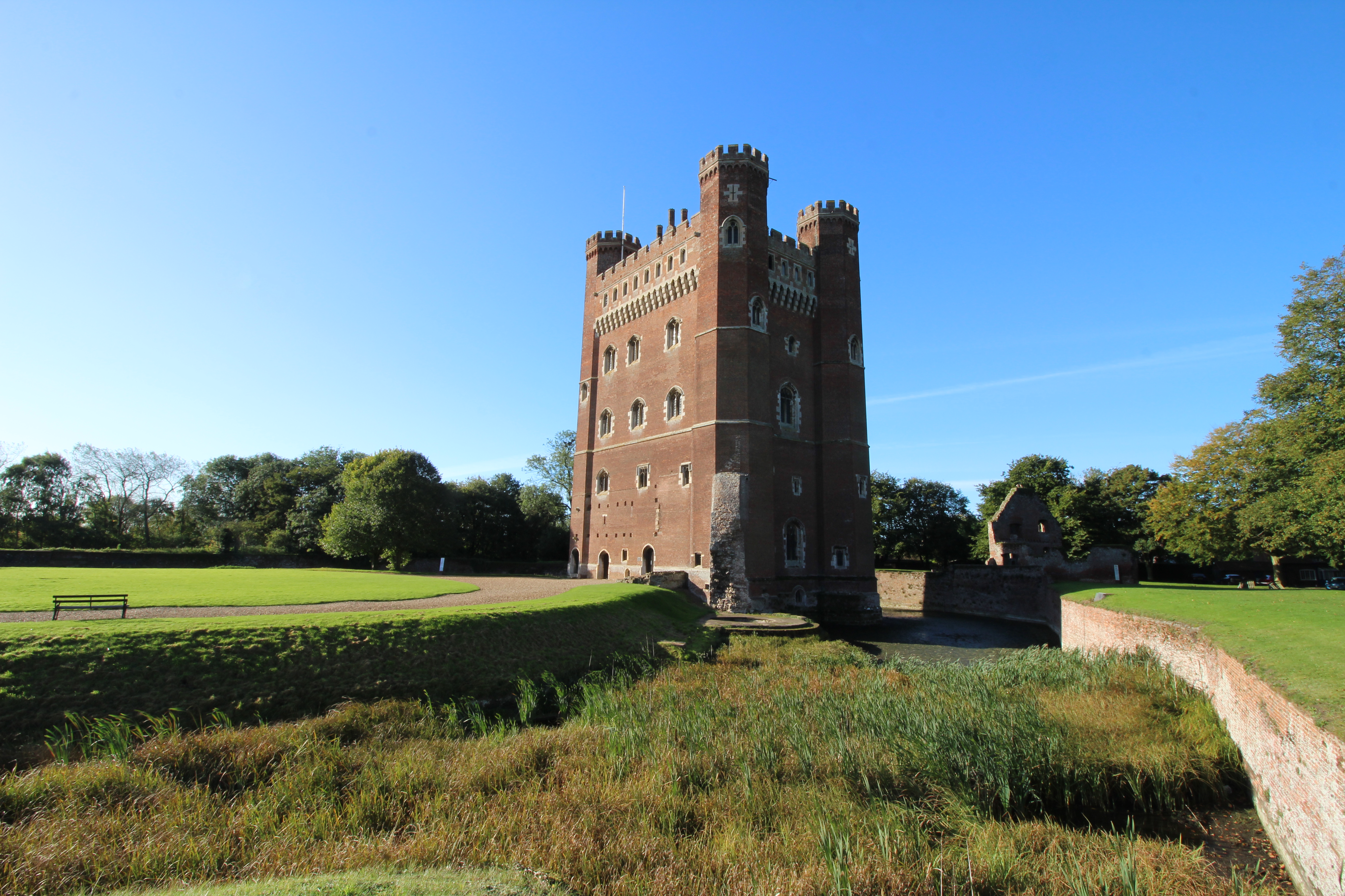 Tattershall Castle - image 2