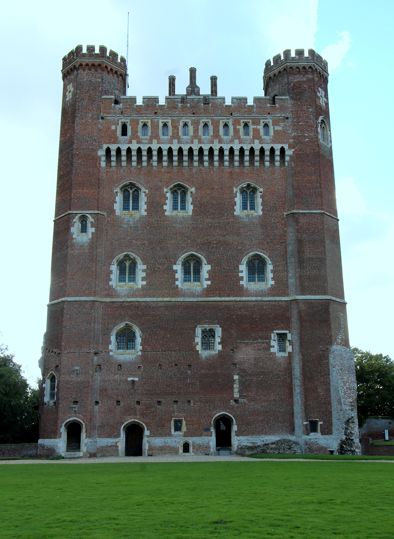 Tattershall Castle - image 2