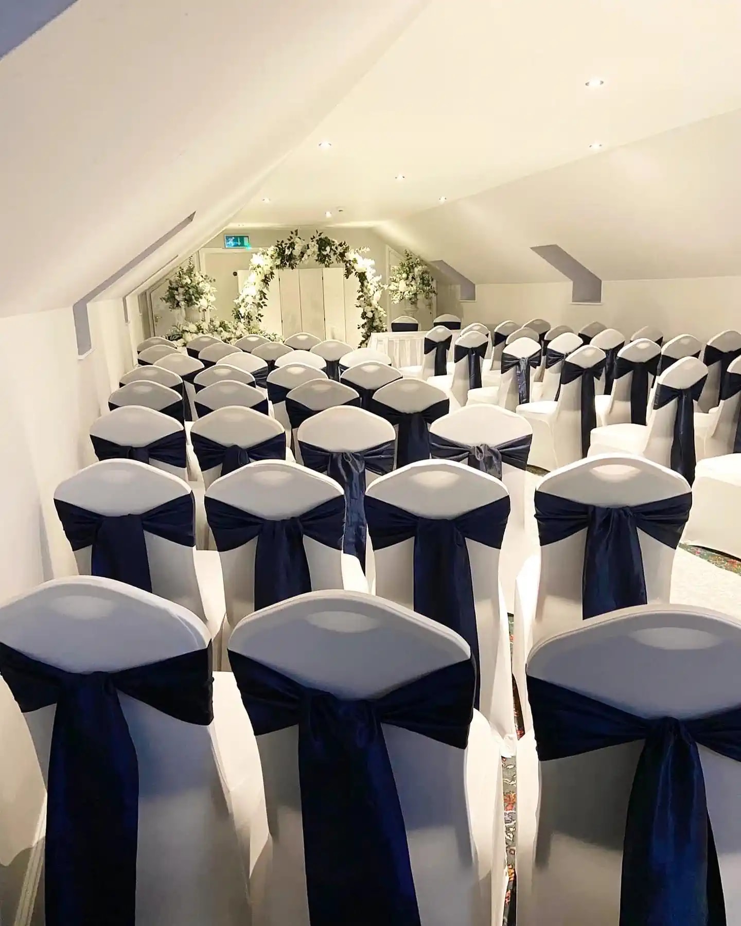 Lakeside Lodge Golf & Country Club - image 3