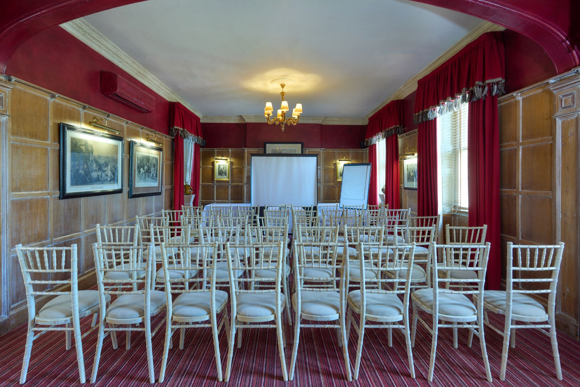The Old Bridge Hotel - image 3