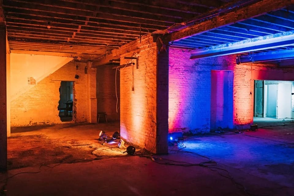 Bermondsey Warehouse - image 2