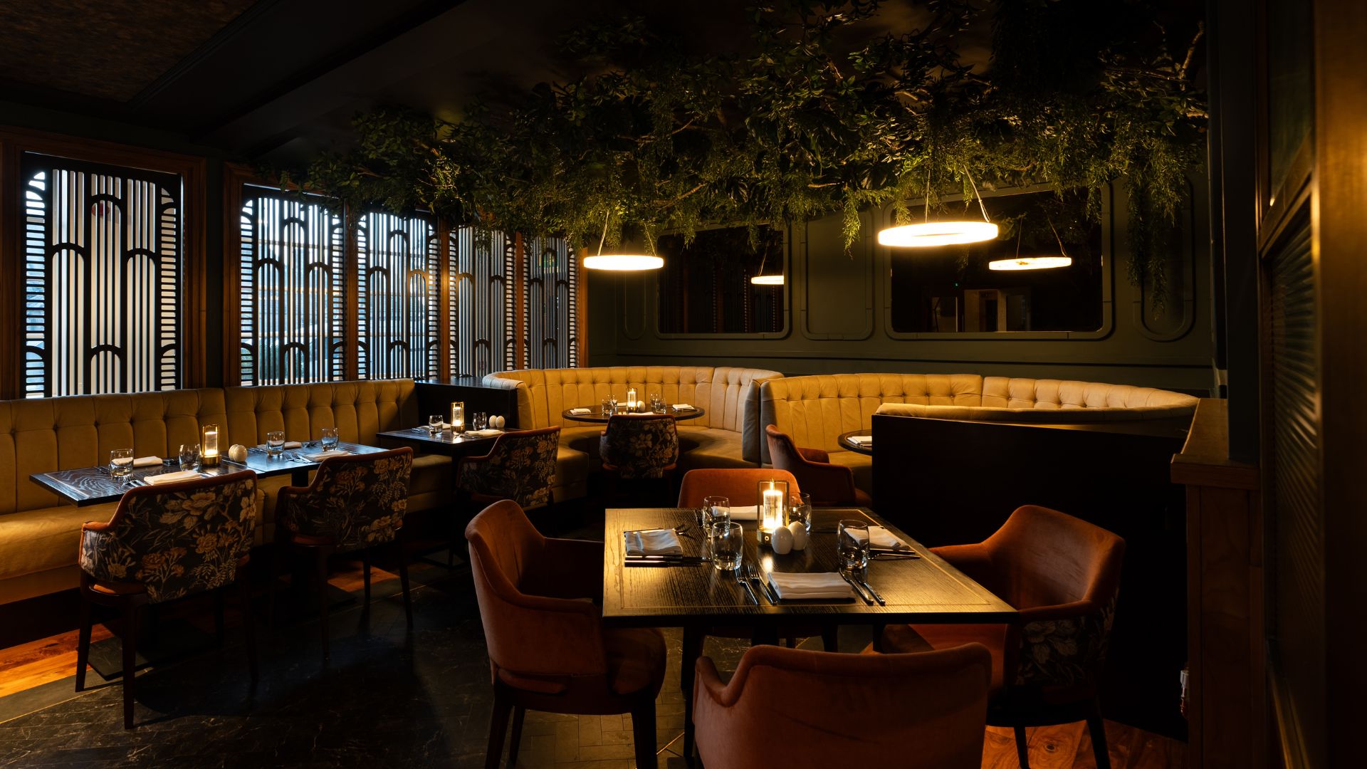 Lake View Lounge: High-end VIP dinner and executive meeting space with plush, biophilic design.