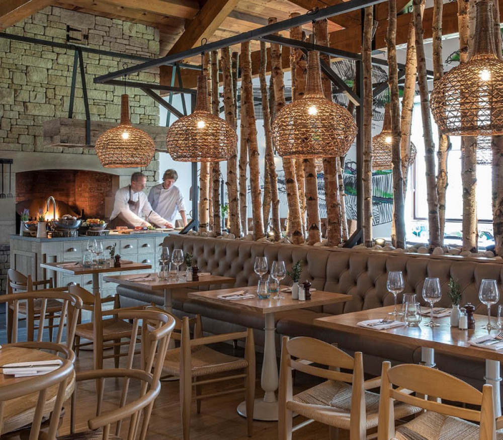 North Lakes Hotel & Spa - image 4