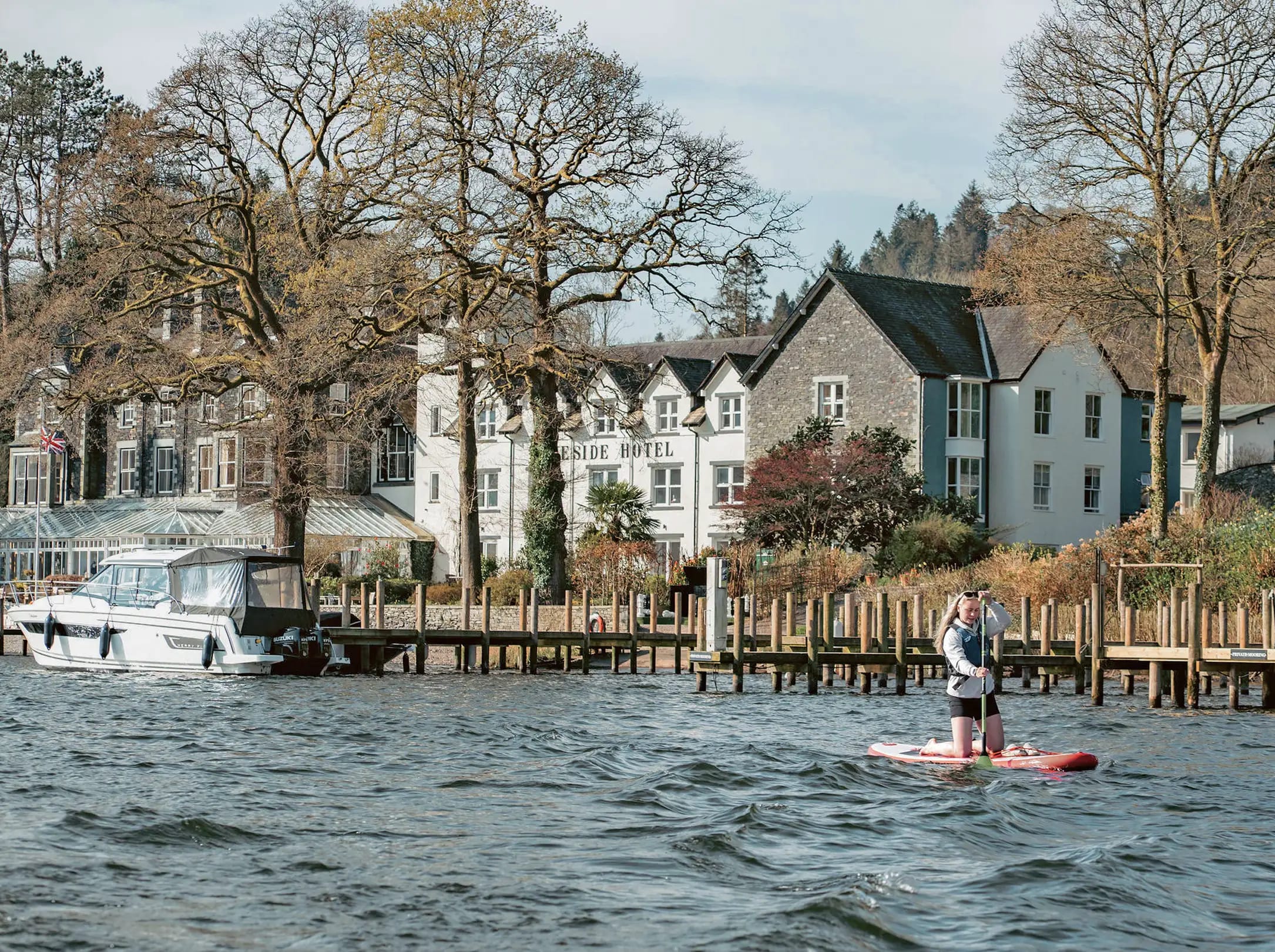 Lakeside Hotel & Spa - image 2