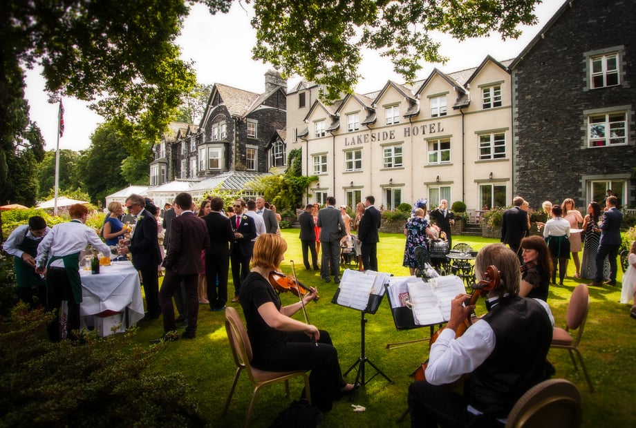 Lakeside Hotel & Spa - image 3