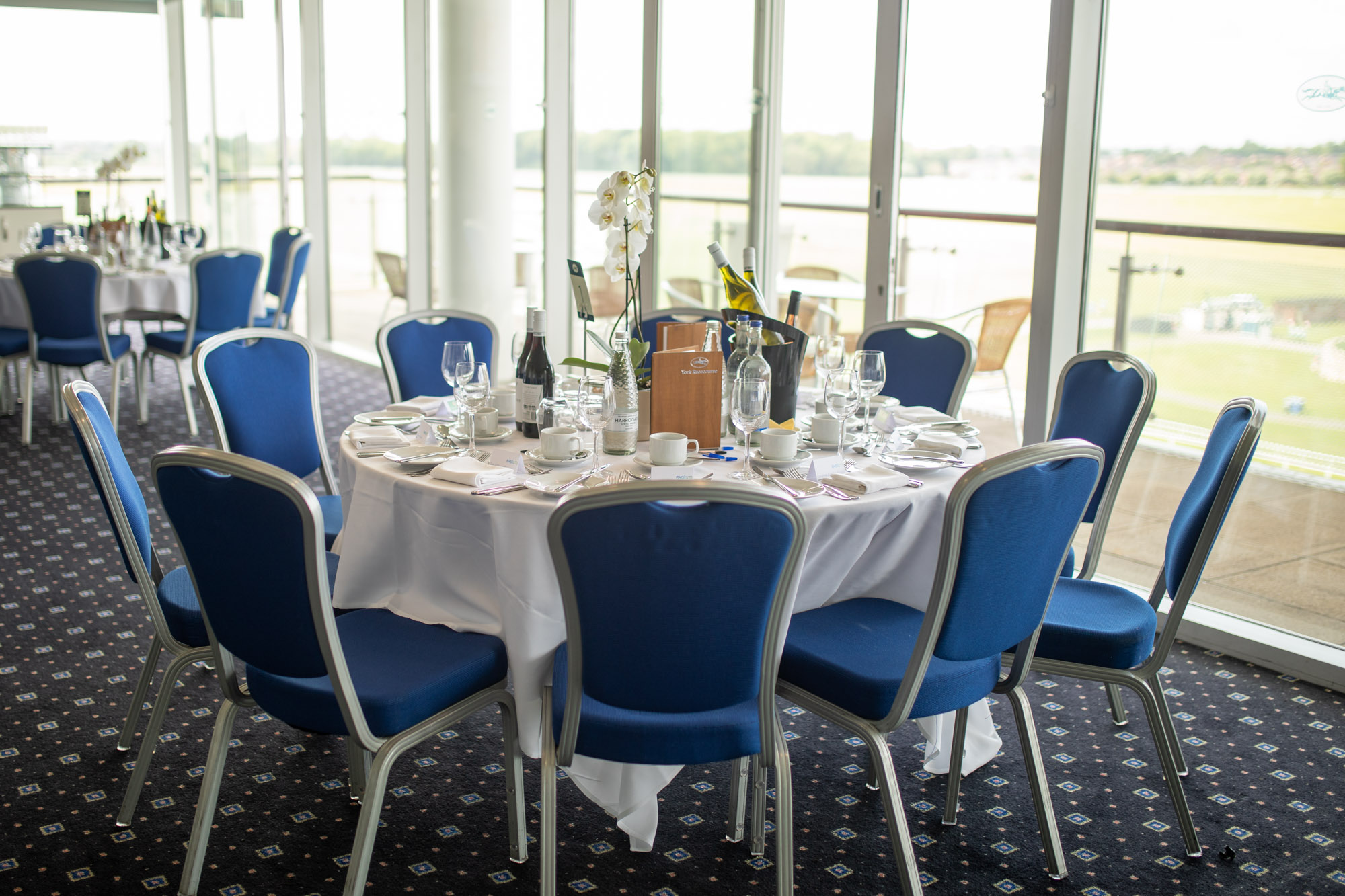 York Racecourse - image 2