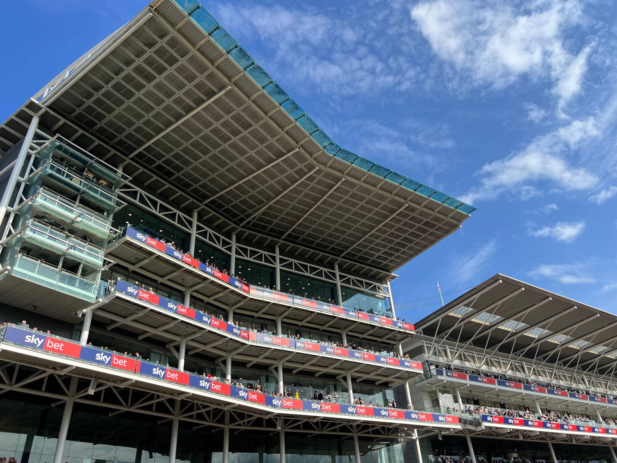 York Racecourse - image 3