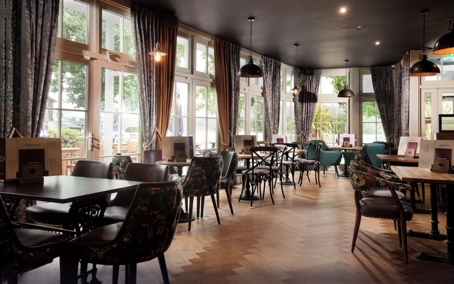 The Waterhead Inn - image 1
