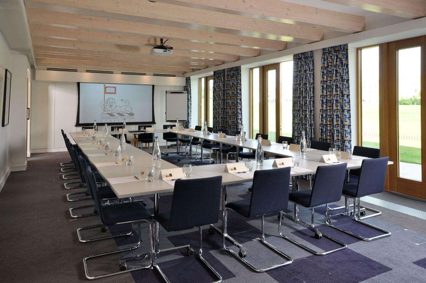 Cambridge Conference Centre - image 5