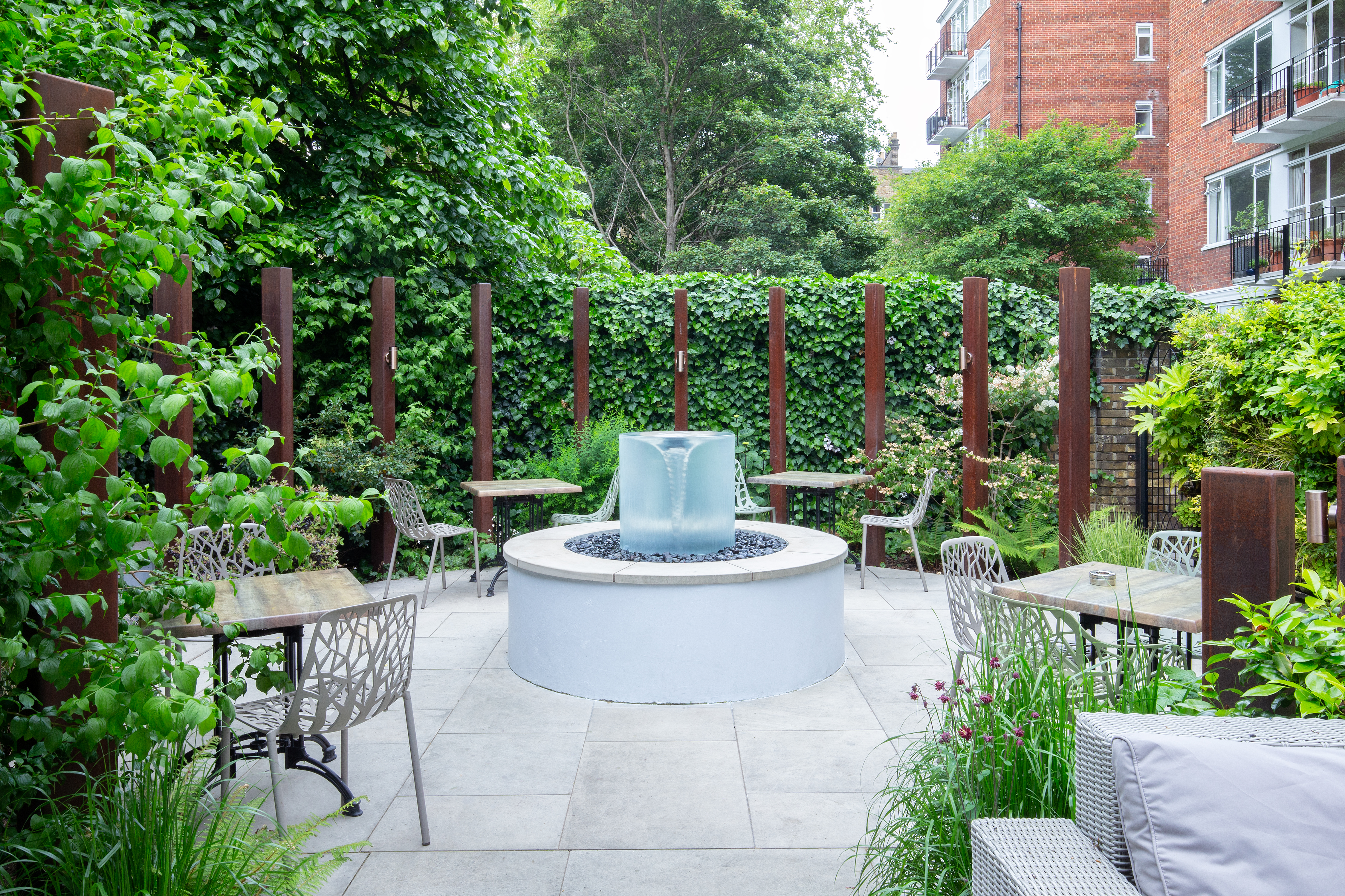 Bedford Hotel - image 4