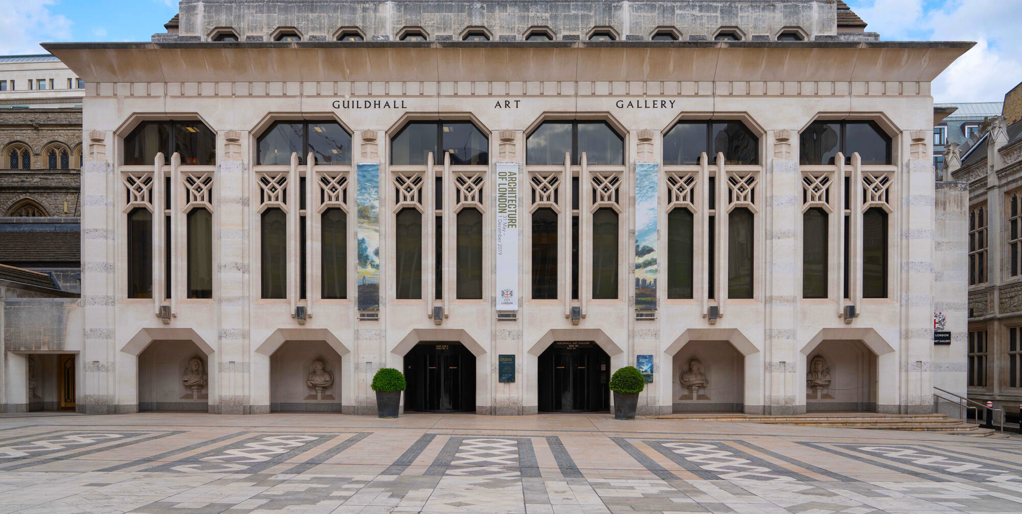 Guildhall Art Gallery - image 6