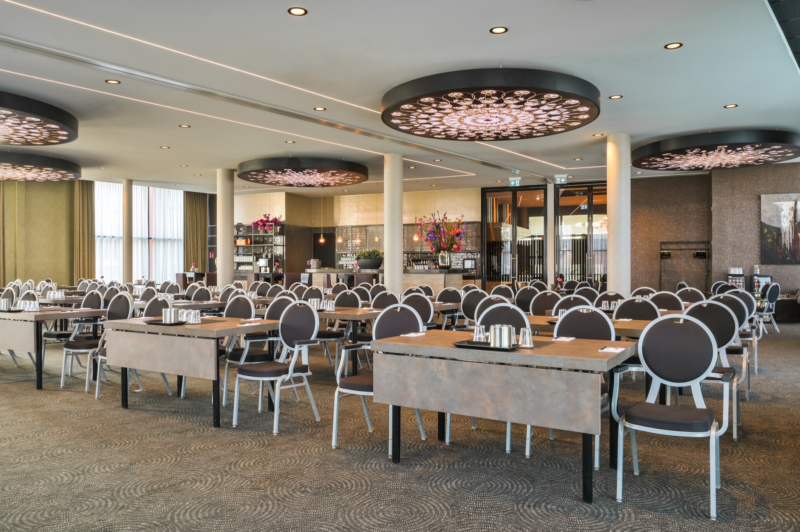 Van der Valk Hotel Breda - image 2