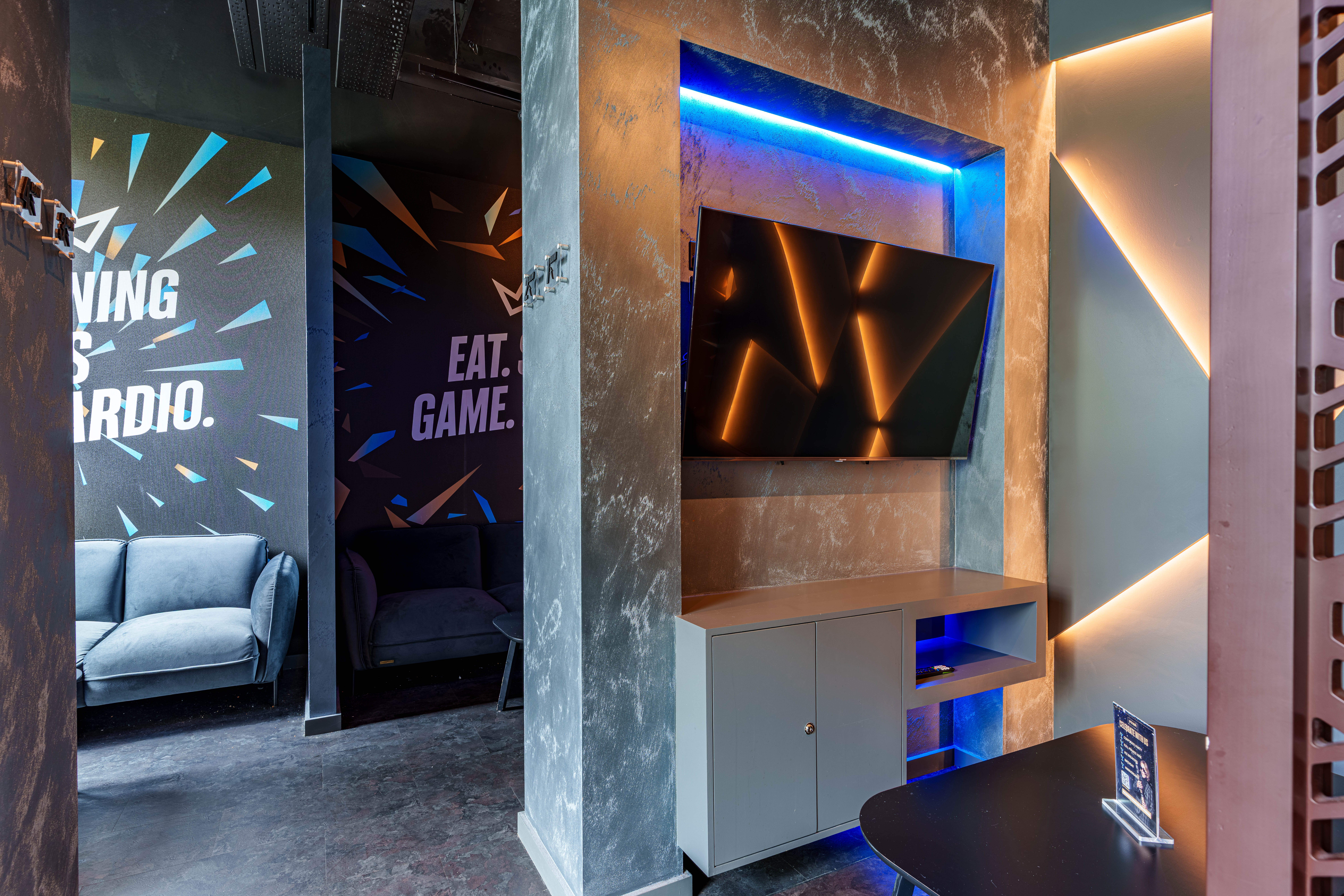 XP Tavern - image 3