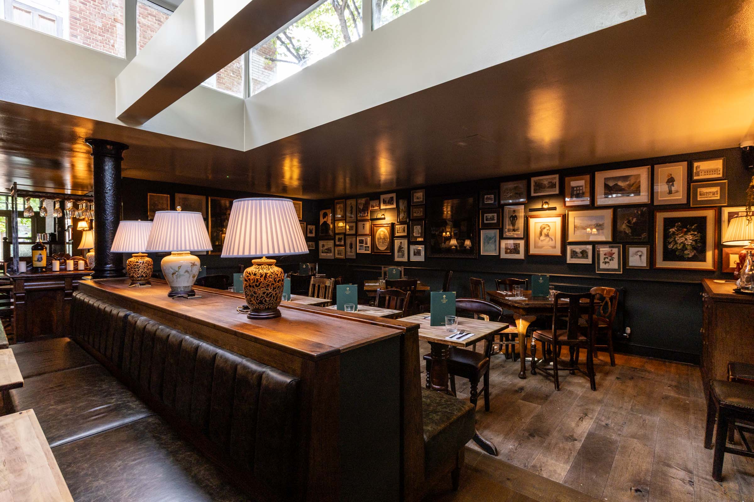 The Highbury Barn Tavern - image 4