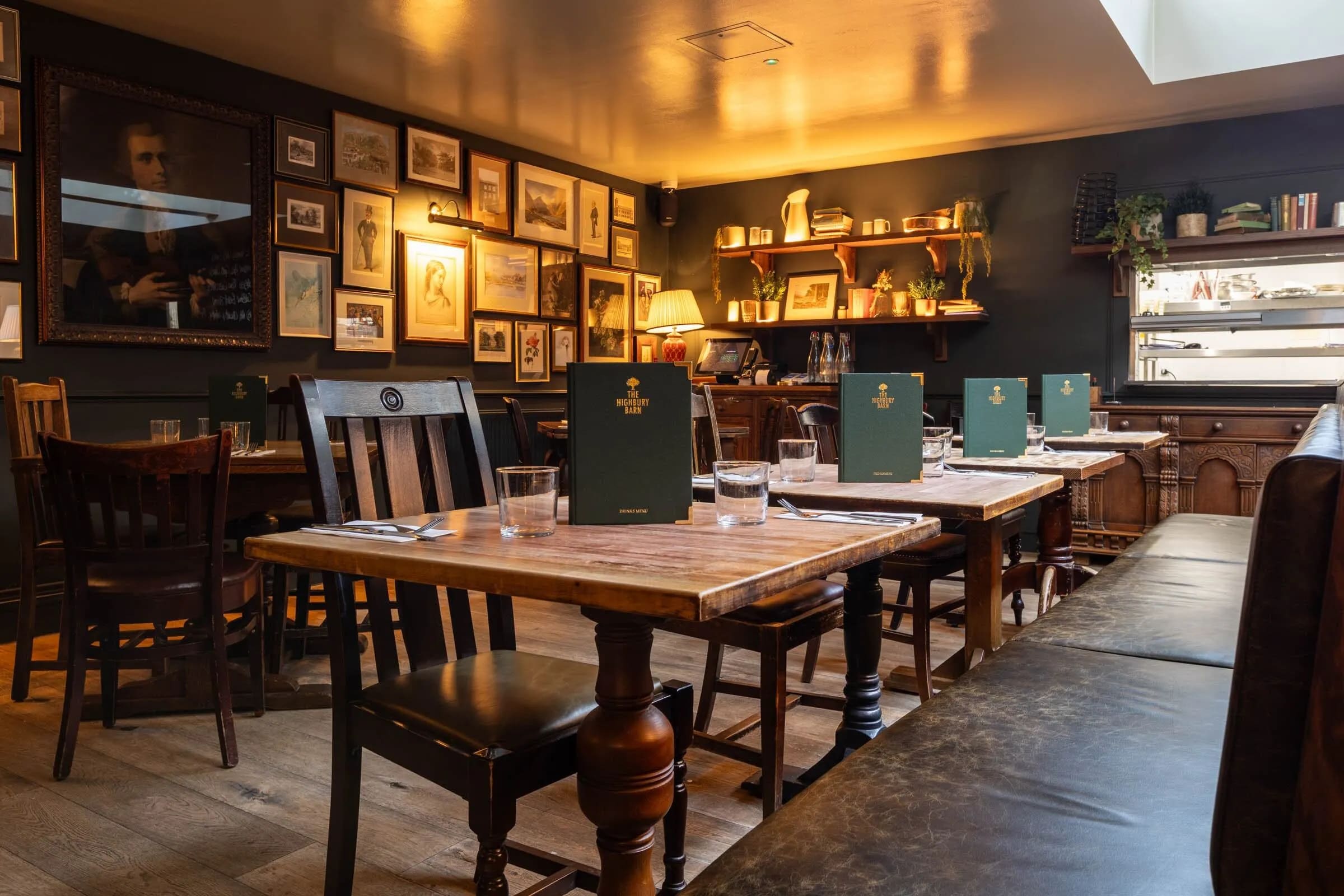 The Highbury Barn Tavern - image 3