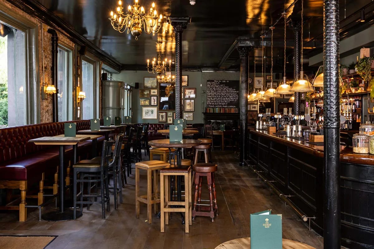 The Highbury Barn Tavern - image 2