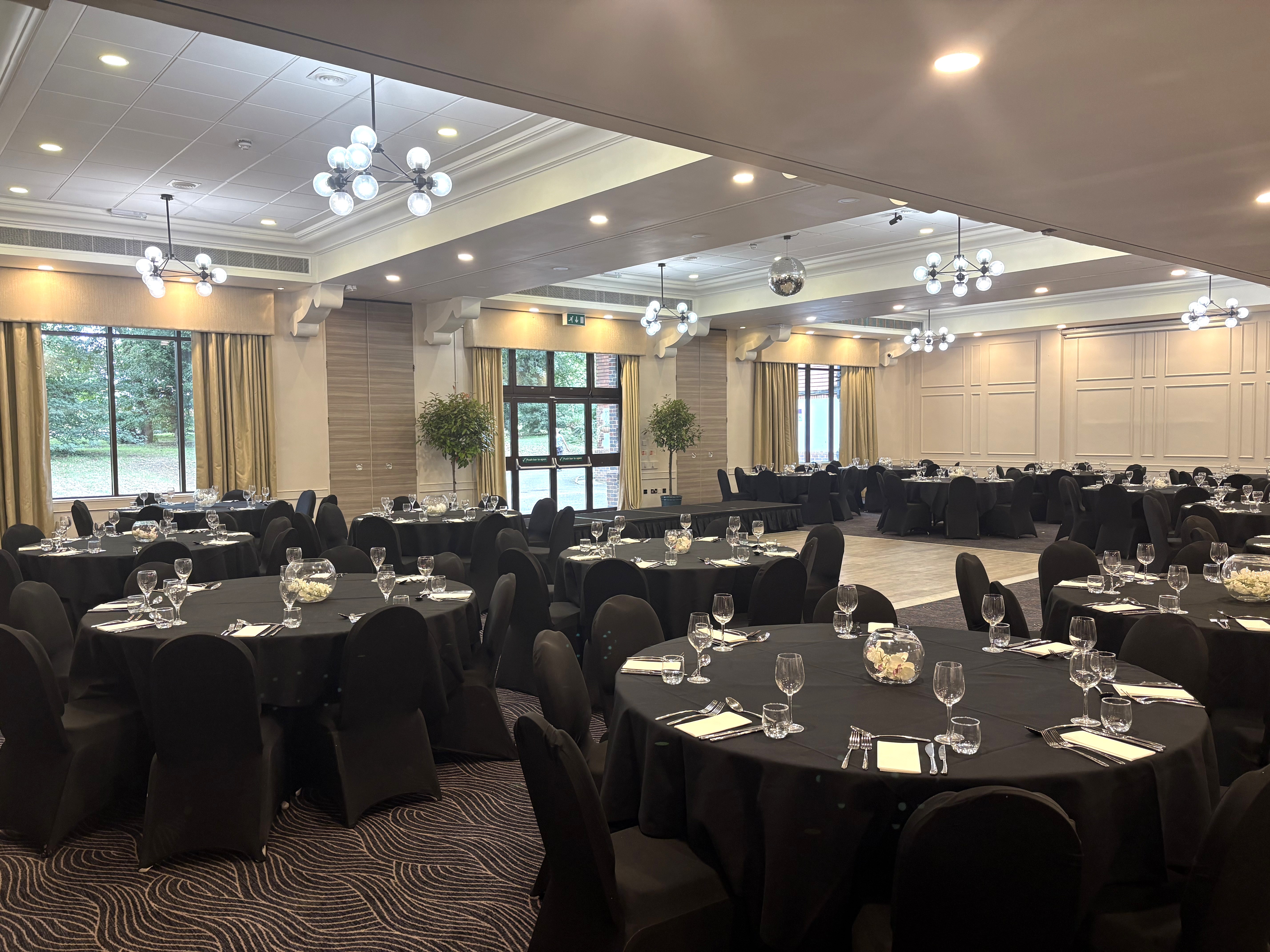 Mercure Dartford, Brands Hatch Hotel & Spa - image 1